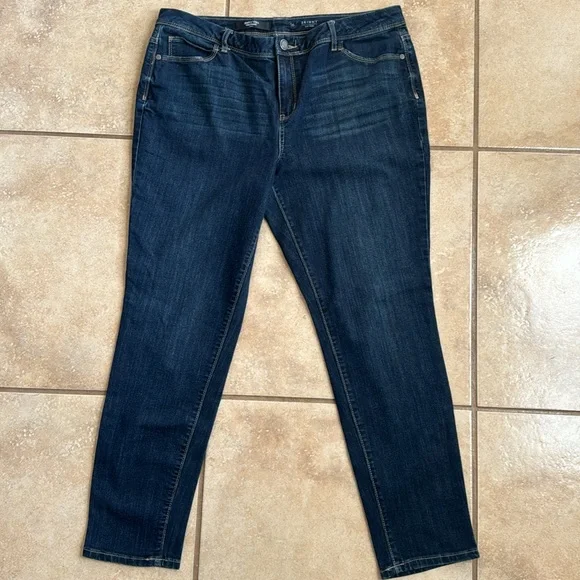 Simply Vera Wang Skinny Jeans - Picture 2 of 5